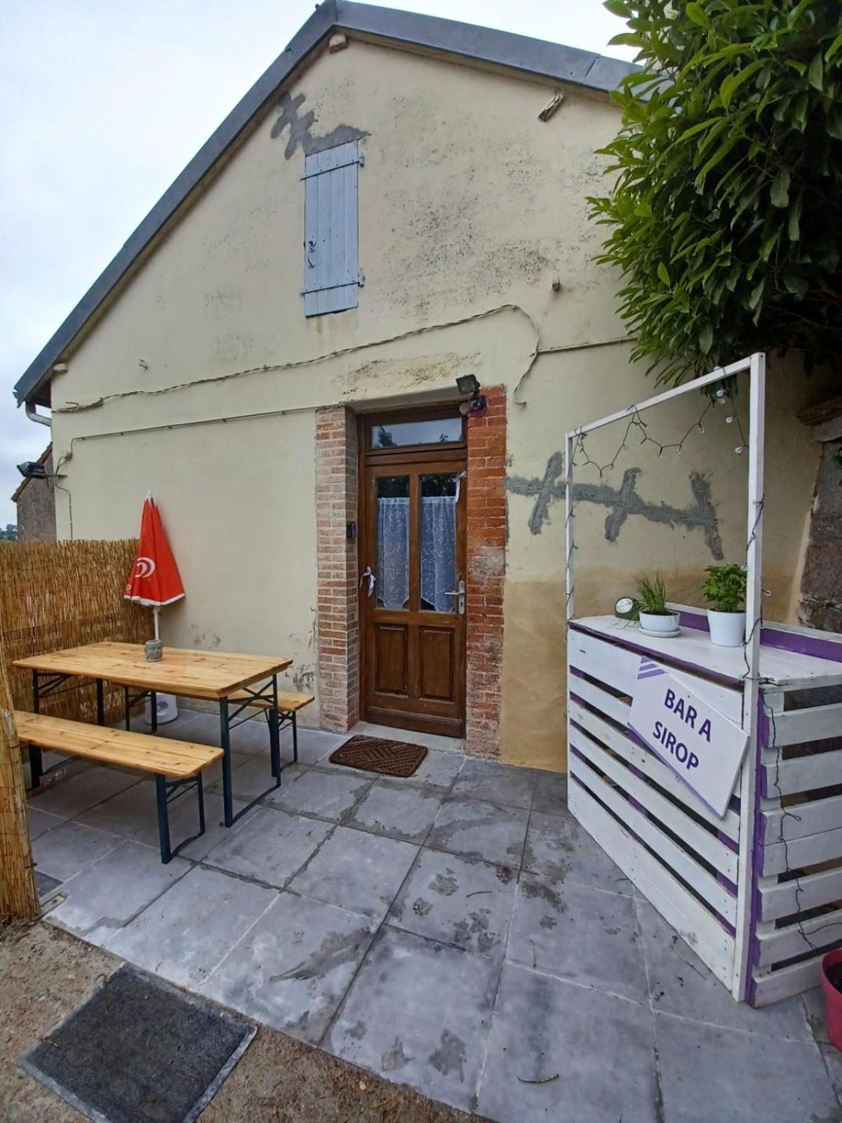 Logis Des Pivoines Holiday home Trezelles
